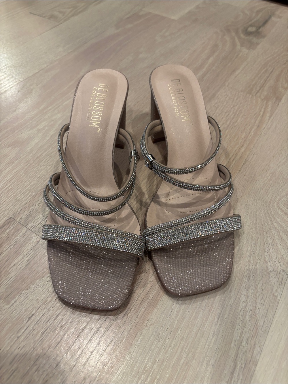 De Blossom Collection Taupe Glitter Rhinestone Strappy Heels - size 8